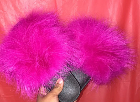 Fuchsia fur slides